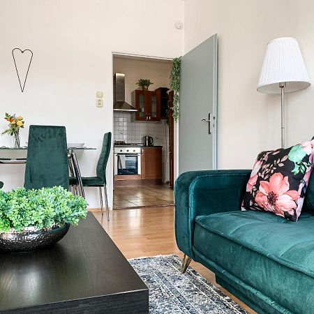 Cozy Downtown City Living Bratislava Buitenkant foto